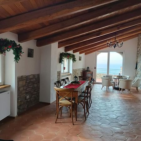 La Mansarda Bed & Breakfast Castellabate Exterior foto
